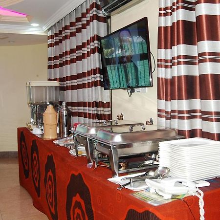 Donsuite Hotel Dar es Salaam Zewnętrze zdjęcie