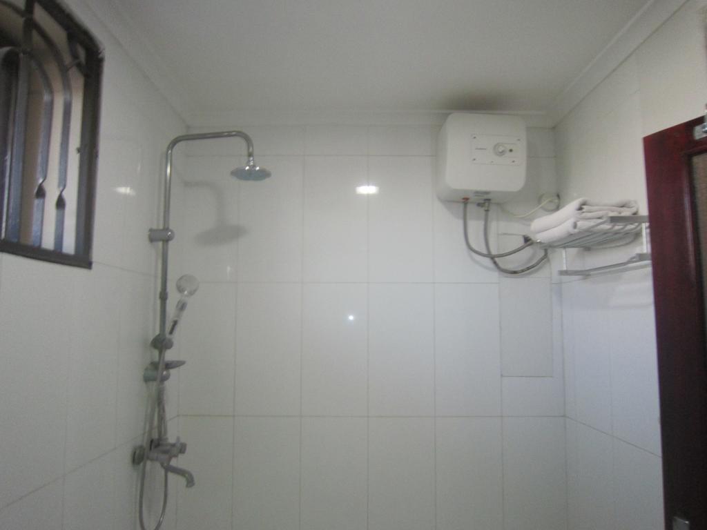 Donsuite Hotel Dar es Salaam Pokój zdjęcie