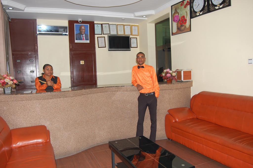 Donsuite Hotel Dar es Salaam Zewnętrze zdjęcie