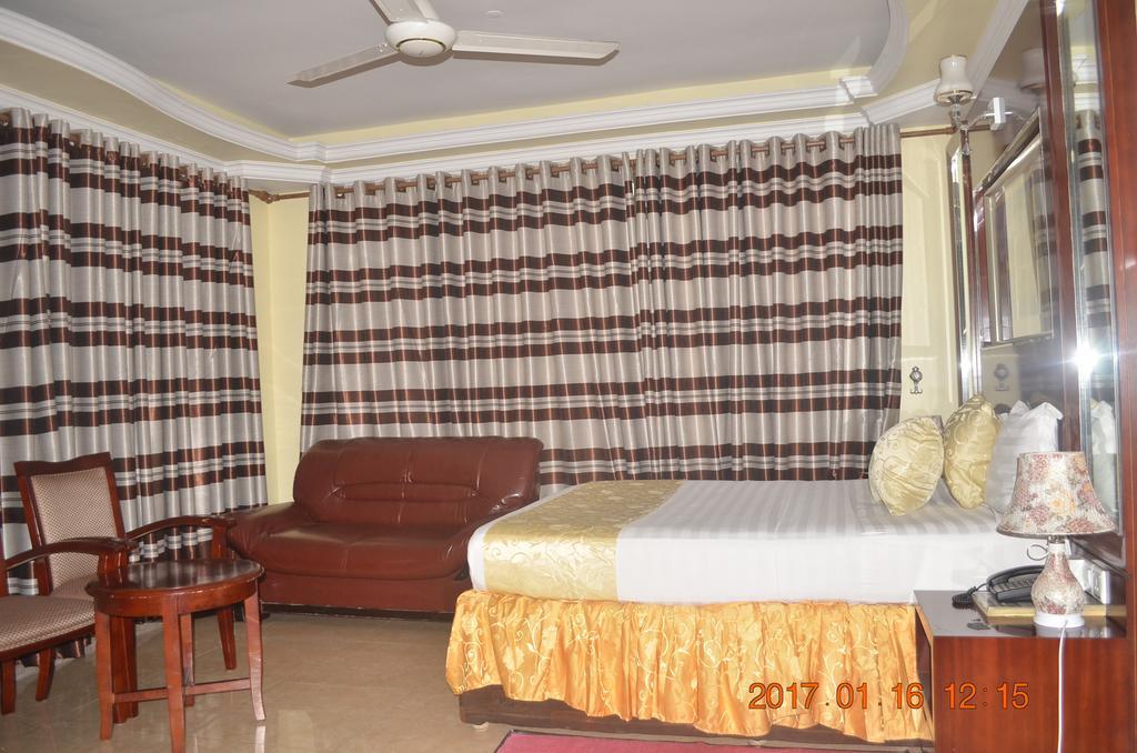 Donsuite Hotel Dar es Salaam Zewnętrze zdjęcie