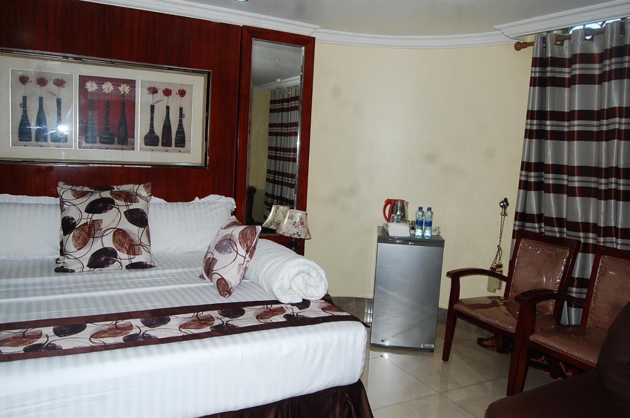 Donsuite Hotel Dar es Salaam Zewnętrze zdjęcie