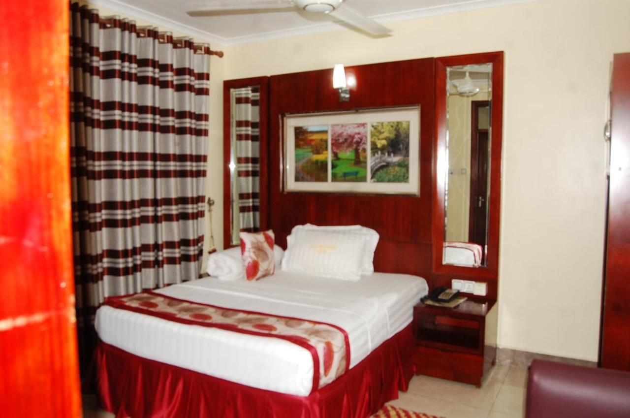 Donsuite Hotel Dar es Salaam Zewnętrze zdjęcie