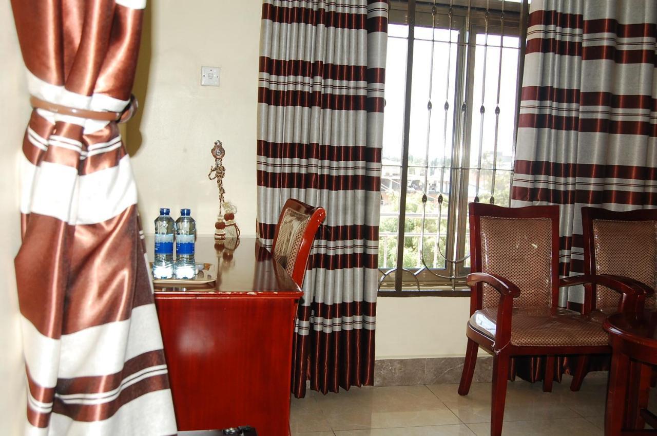 Donsuite Hotel Dar es Salaam Zewnętrze zdjęcie