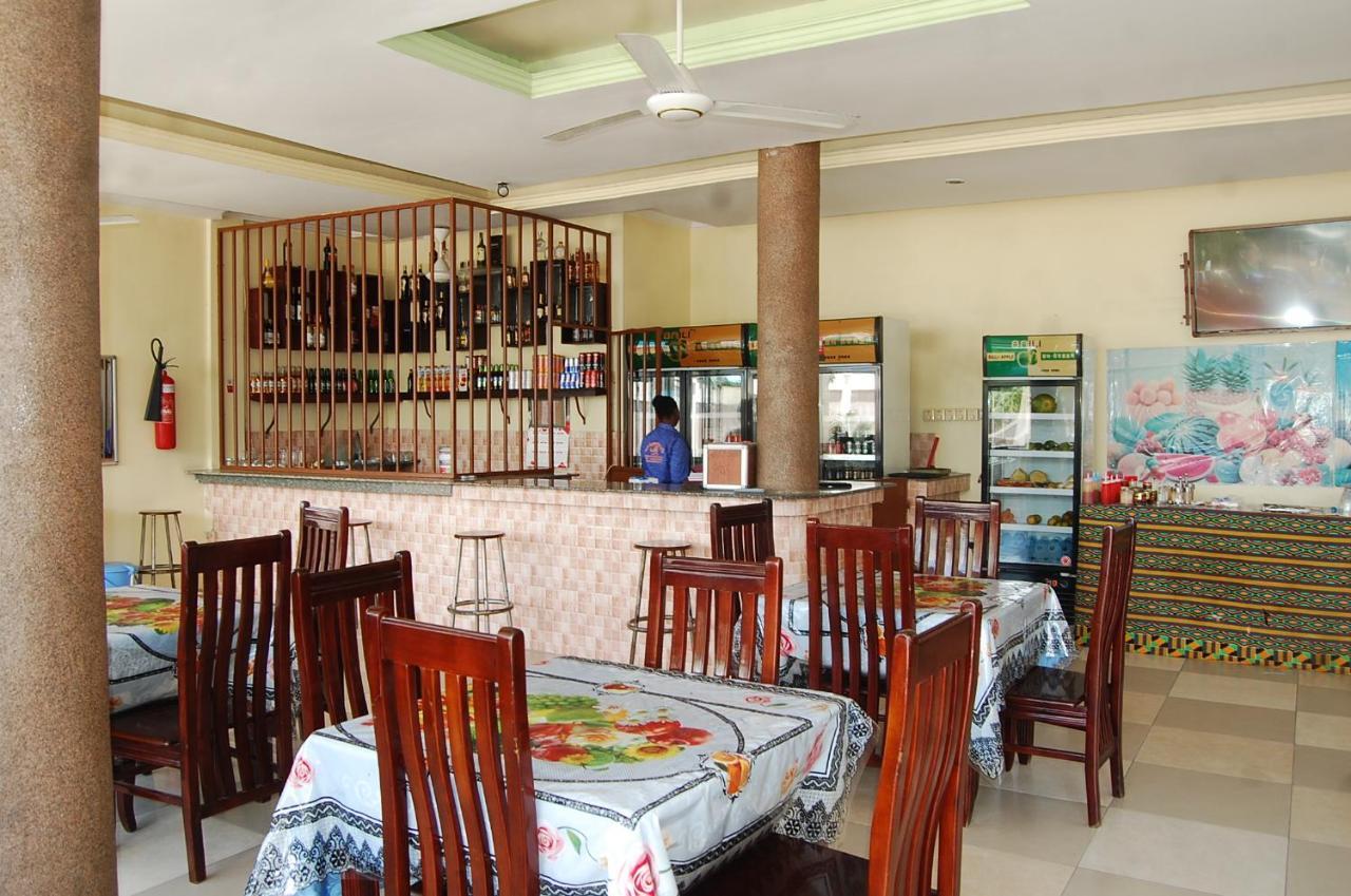 Donsuite Hotel Dar es Salaam Zewnętrze zdjęcie