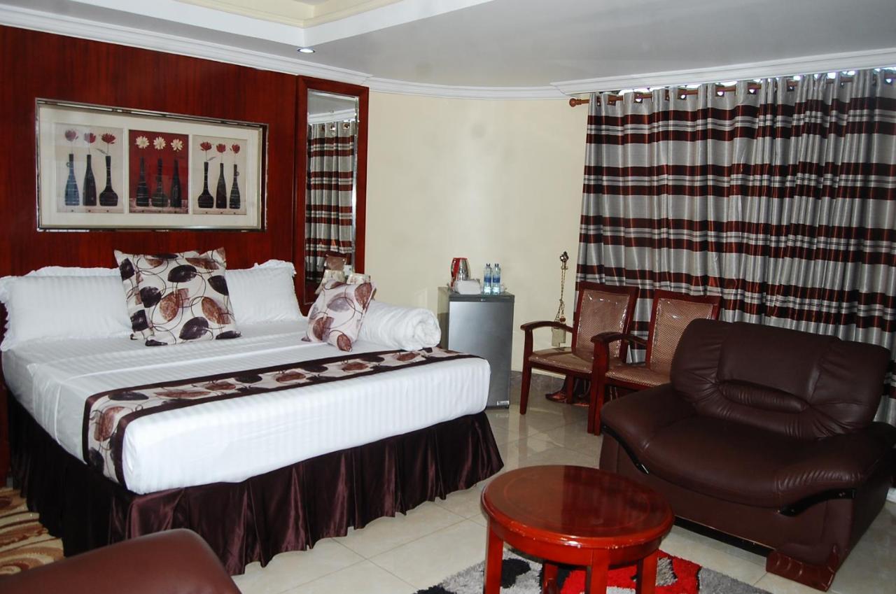 Donsuite Hotel Dar es Salaam Zewnętrze zdjęcie