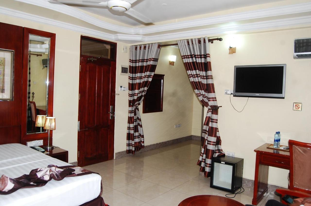 Donsuite Hotel Dar es Salaam Zewnętrze zdjęcie